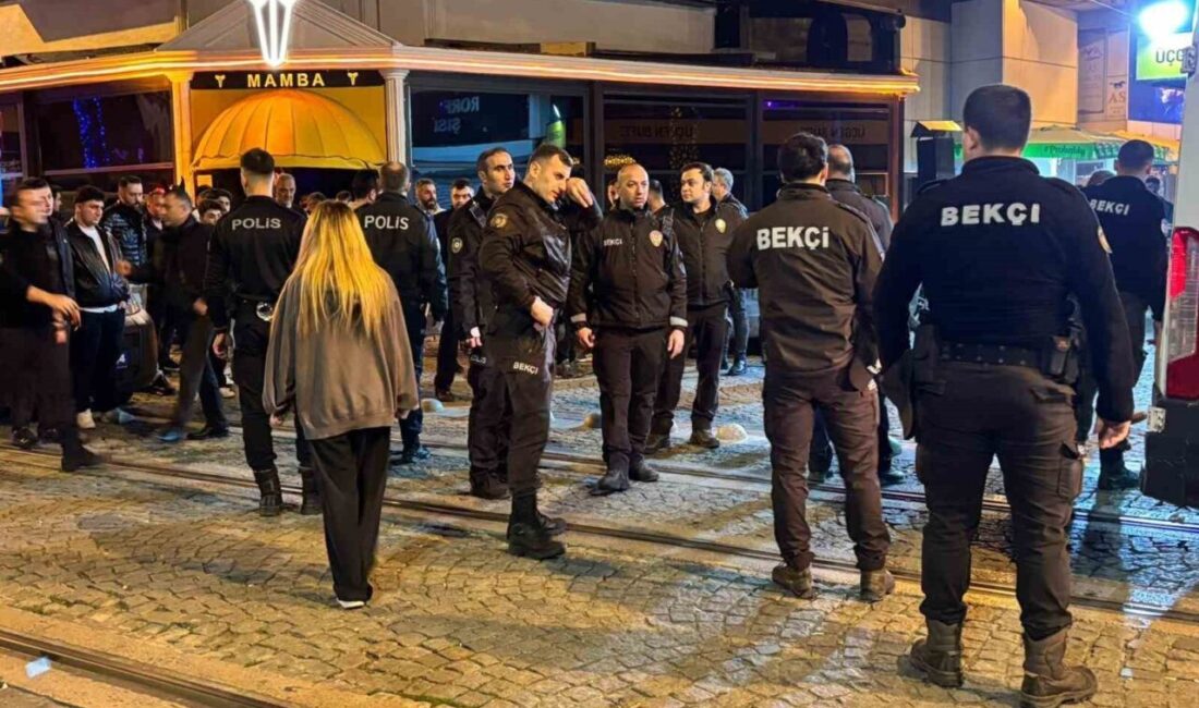 Kocaeli'nin İzmit ilçesinde bir alkollü mekan önünde çıkan kavgada O.C.