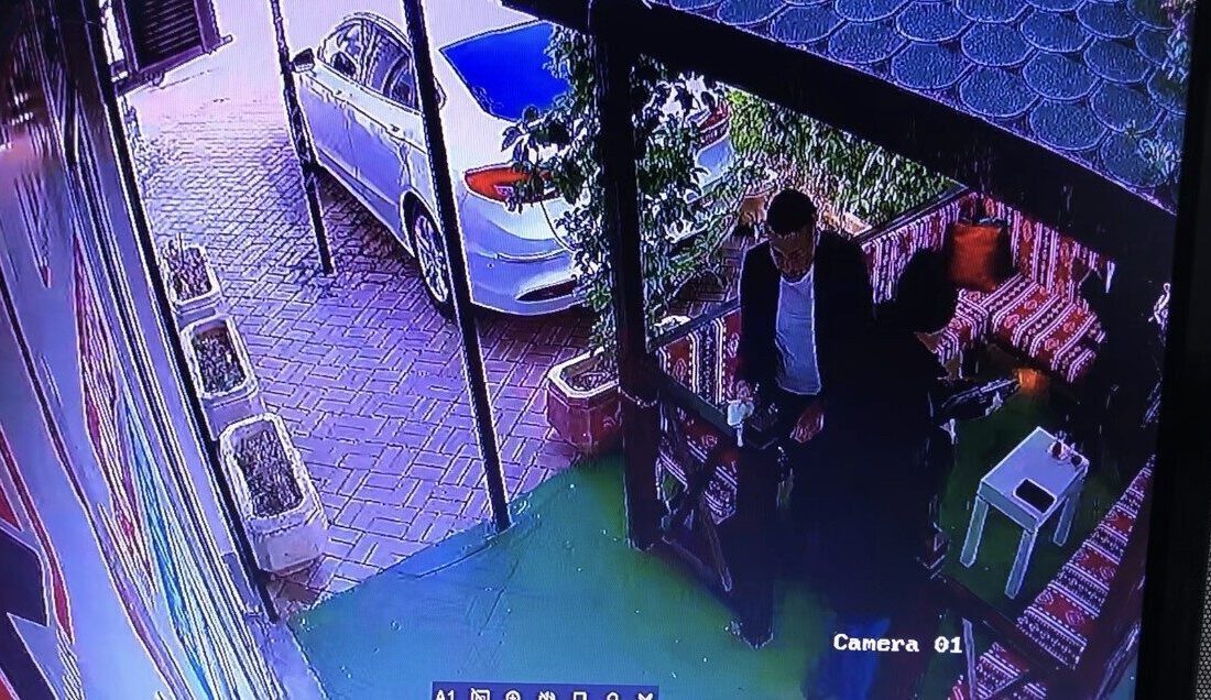 Elazığ'da Günışığı Gazetesi sahibi Mehmet Nafiz Koca, bir pompalı tüfekli