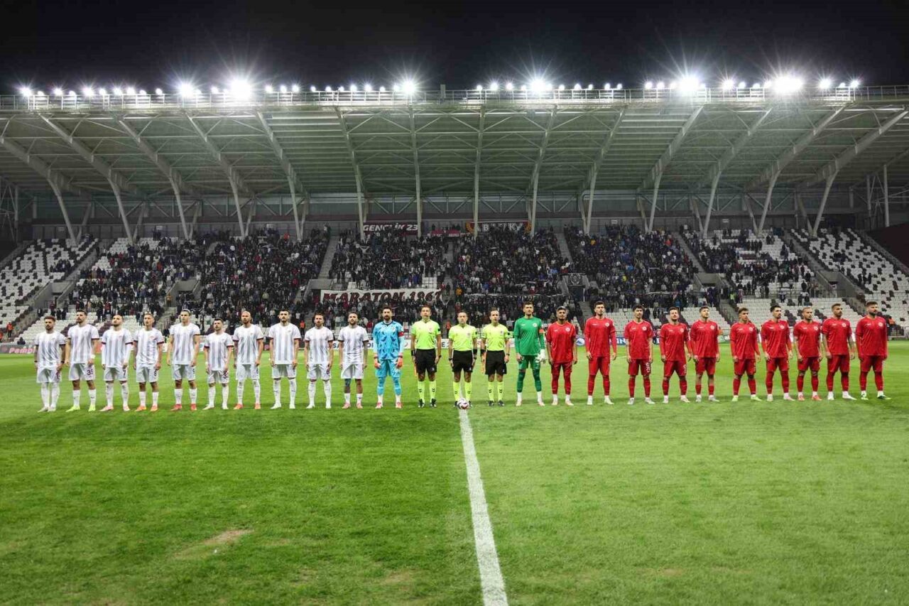 Elazığspor’a Karaman FK Maçındaki Saha Olayları Nedeniyle Ceza Verildi: 55 Bin TL