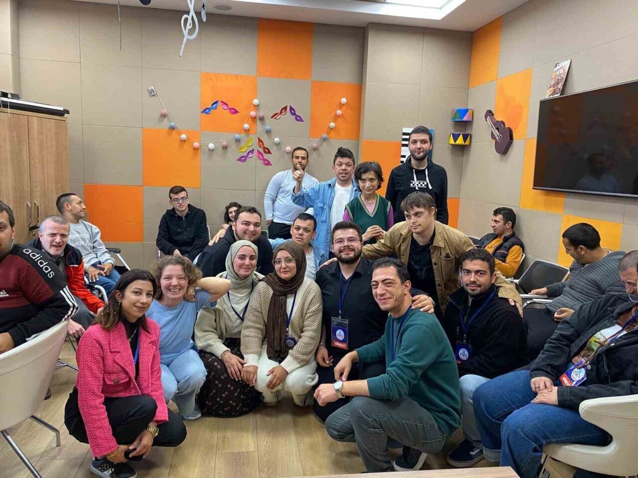 Sakarya Üniversitesi, "Sevgiye Engel Yok" projesiyle engelli bireyler ve öğrencileri