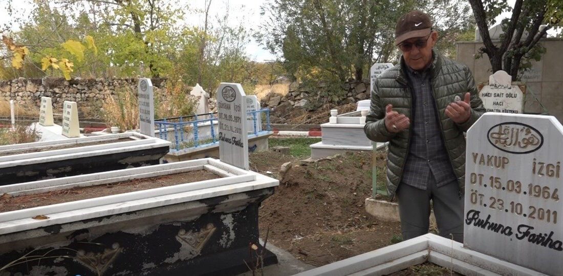 Van'ın Erciş ilçesinde 2011'deki 7.2'lik depremde yaralı kurtulan İzzet Batmaz,