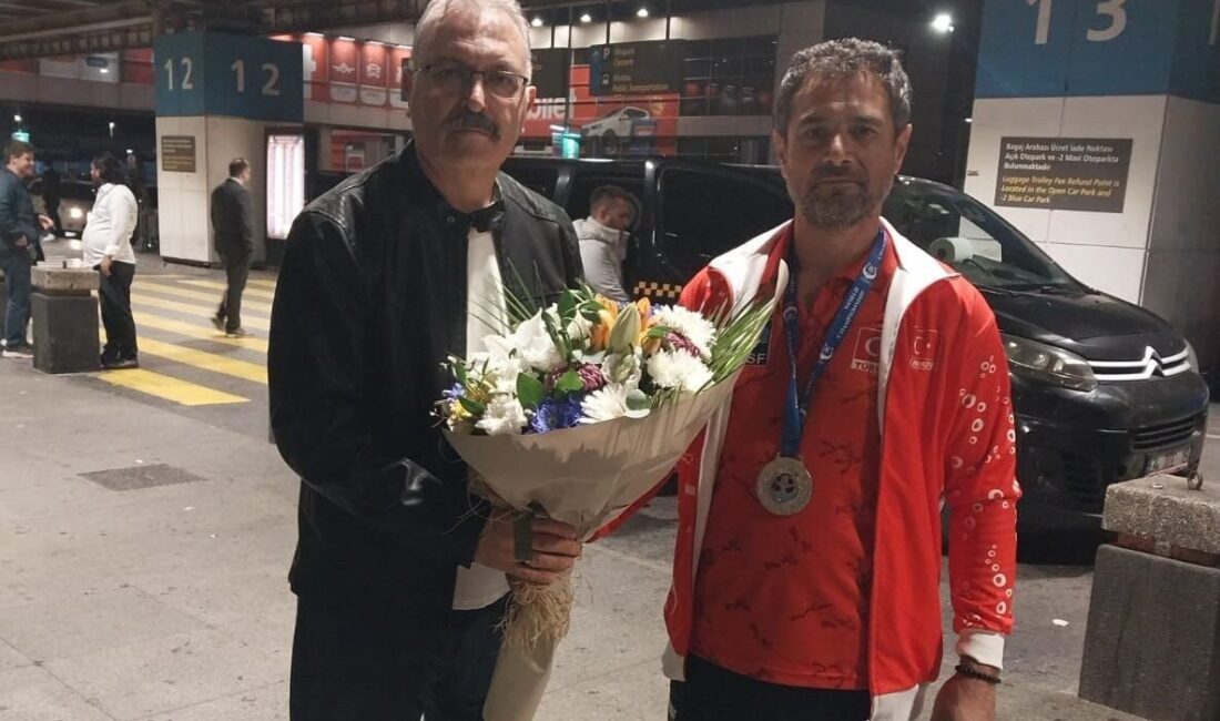 Erkan Balk’ın da bulunduğu Milli Takım, Dünya Sualtı Fotoğraf ve Video Şampiyonası’nda mutluluk verici bir zafer elde etti. Eskişehirli sporcu Erkan Balk, 2025 Dünya Sualtı Aktiviteleri Konfederasyonu Sualtı