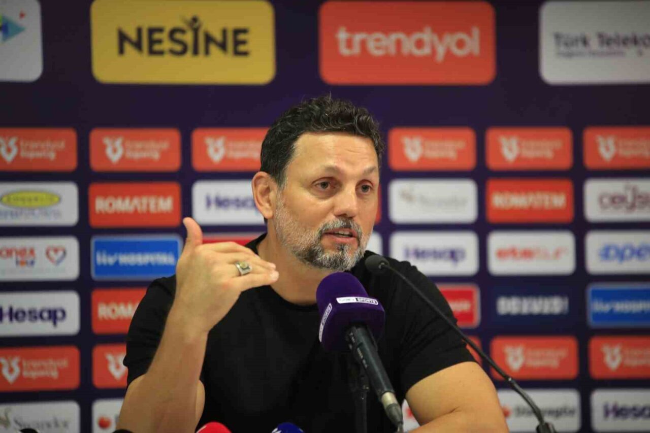 Antalyaspor'un teknik direktörü Erol Bulut, 4-0 kaybettikleri RAMS Başakşehir maçının