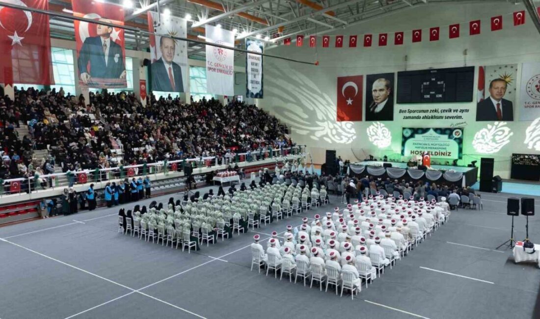 Erzincan’da Kur’an Kurslarını Tamamlayan 163 Hafıza İcazet Belgeleri Verildi Erzincan'da 163 hafız, düzenlenen Hafızlık İcazet Töreni'nde belgelerini aldı. Törene