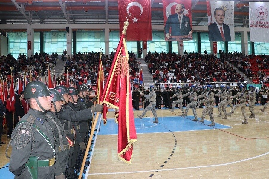 Erzincan'da 29 Ekim Cumhuriyet Bayramı, Vali Hamza Aydoğdu’nun katıldığı törenle