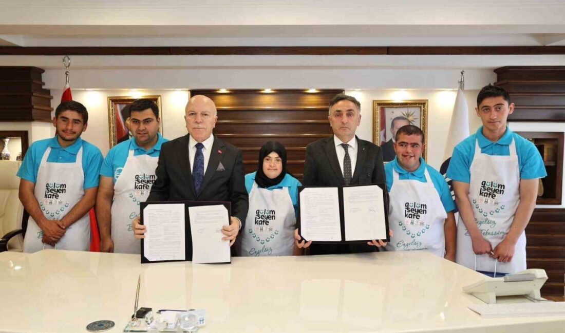 Erzurum'da Gülümseyen Kafe, Erzurum Büyükşehir Belediyesi ve İŞKUR'un işbirliğiyle zihinsel