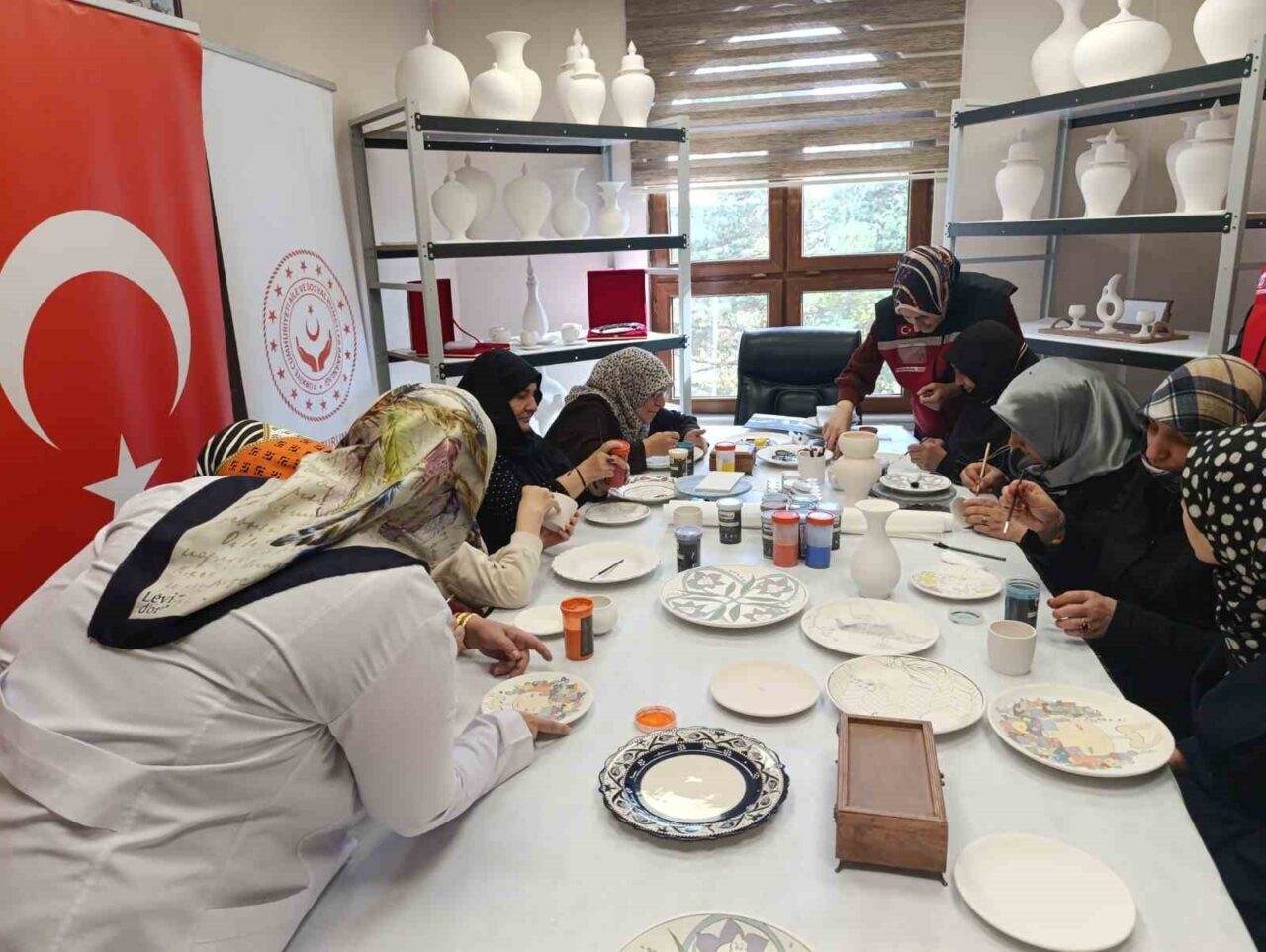 Aile ve Sosyal Hizmetler Bakanlığı'nın "Sanata Teşvik ve Sanatla Yaşam