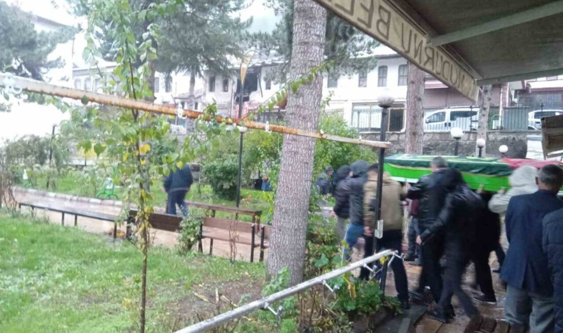 Bolu’da Eşi Tarafından Tüfekle Vurulan 3 Çocuk Annesi Hilal Baltaş, Sevenlerinin Gözyaşlarıyla Uğurlandı Bolu'da Hilal Baltaş, eşi Engin B. tarafından tüfekle vurularak hayatını