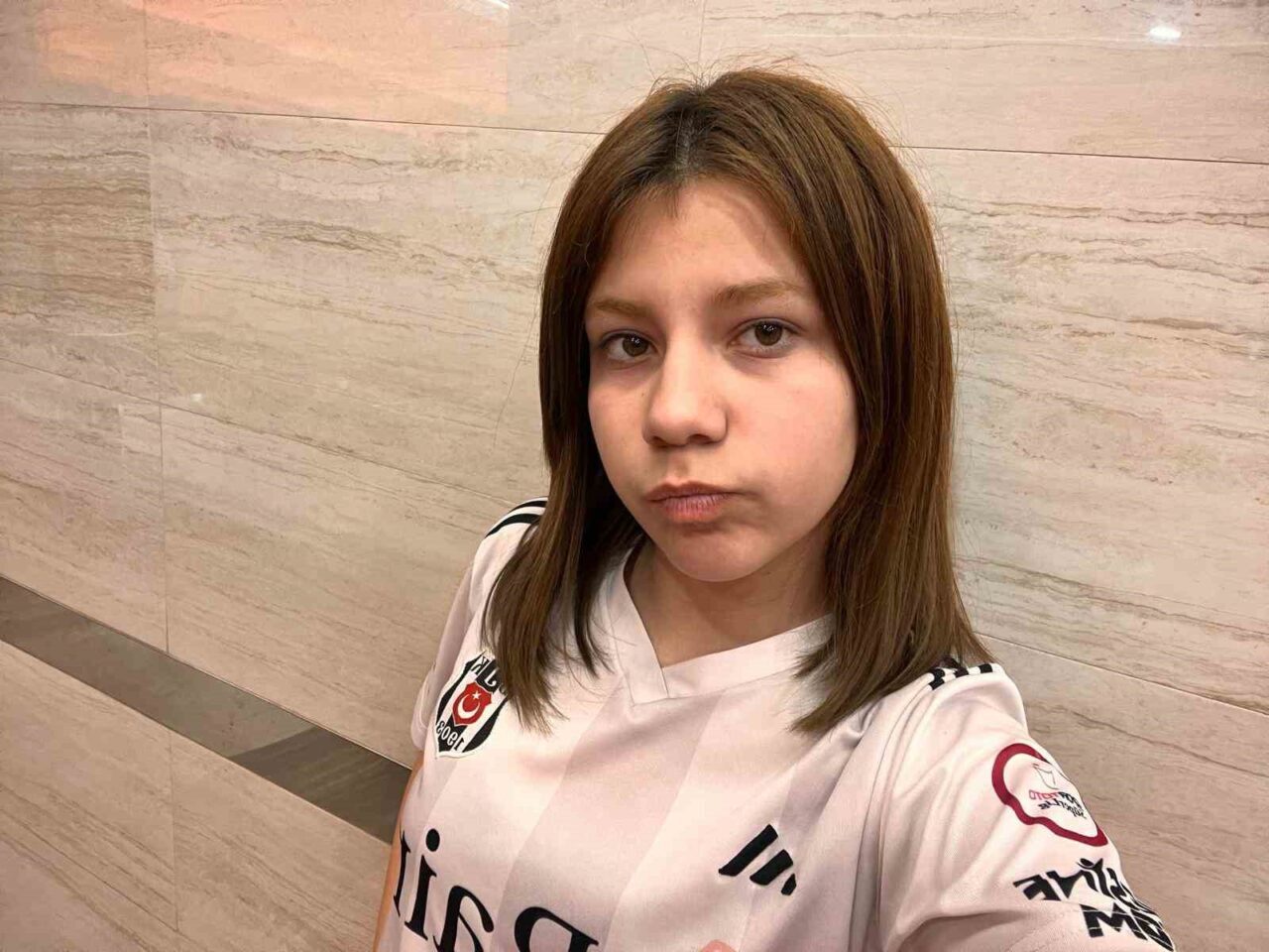 Eskişehir'de 5 gün önce evden ayrılan 13 yaşındaki Ezgi Beyaz'ın