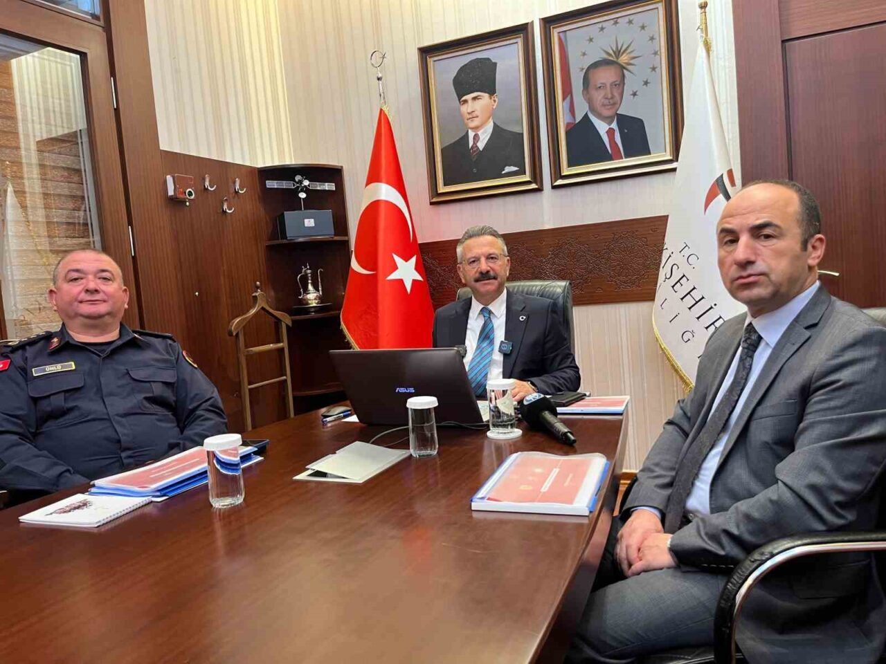 Eskişehir Valisi Hüseyin Aksoy, eylül ayında terörle bağlantılı 9 olayı,