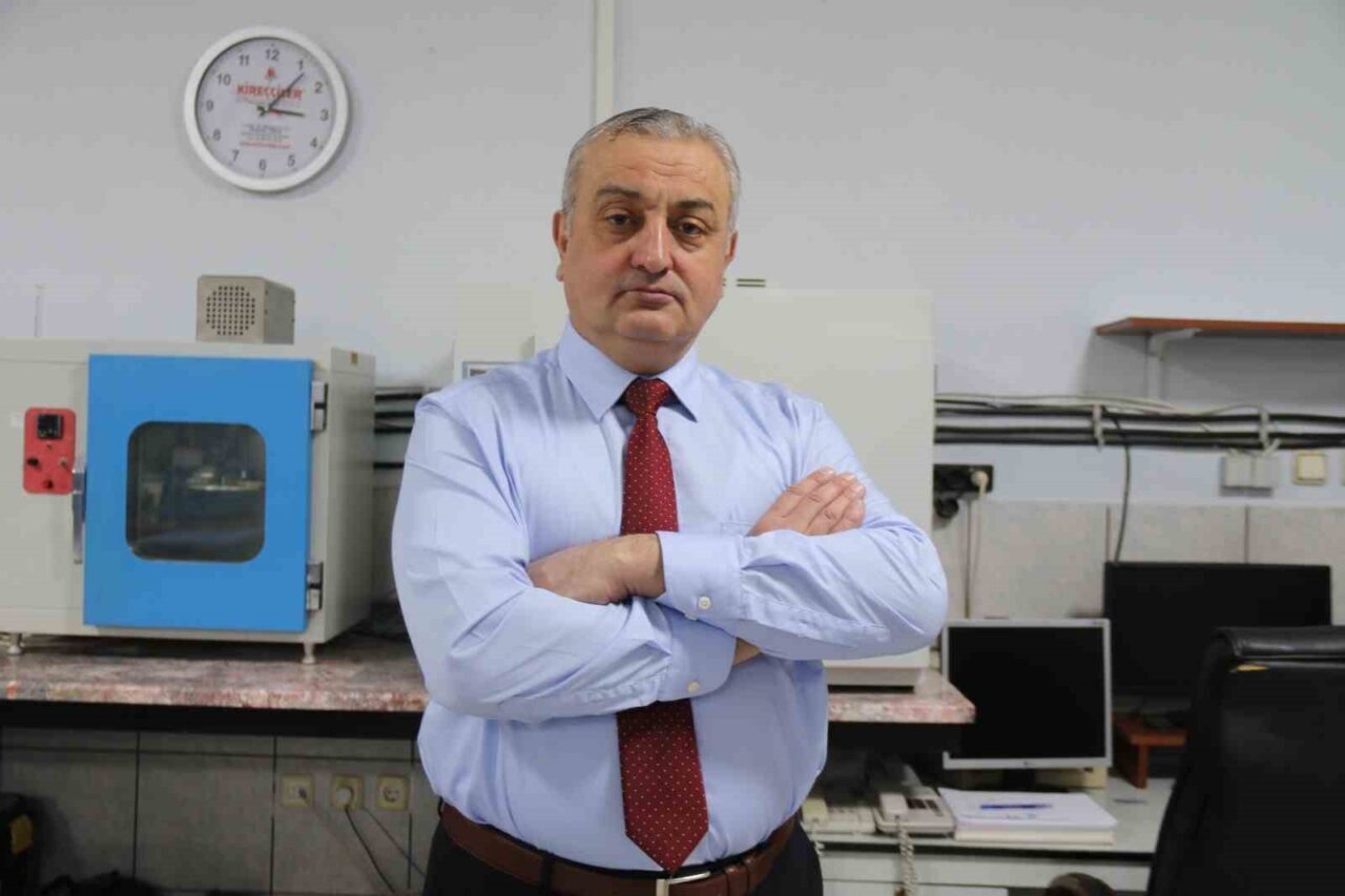 Eskişehir Osmangazi Üniversitesi'nden Prof. Dr. Murat Karacasu, Eskişehir'deki trafik sorunlarının