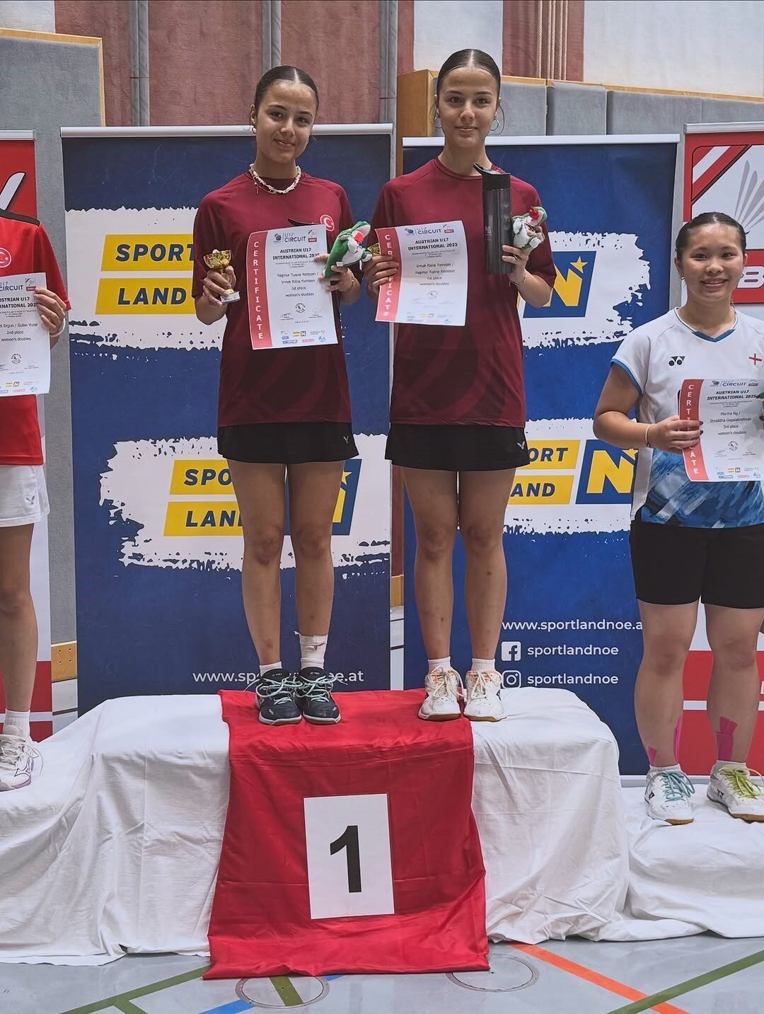 Eskişehirli sporcular, Mödling'de düzenlenen U17 Austria Open'da çift bayanlarda Avrupa