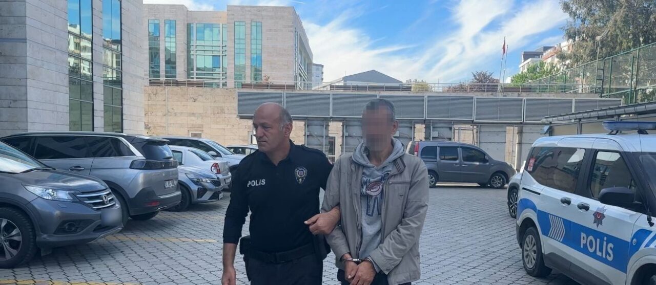 Samsun'da, bir kargo firmasının bıraktığı beyaz eşya ve mobilyaların çalınması,