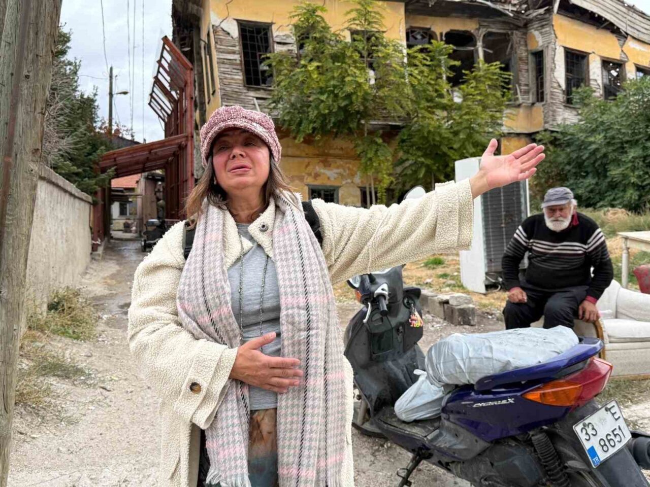 Burdur'da ev sahibi İsmail Şenkan ile kiracı Nilüfer Baykara arasında