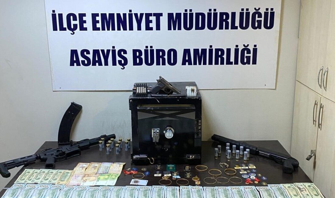 Kocaeli'nin Gebze ilçesinde 8 Ekim'de bir evden çalınan çelik kasa