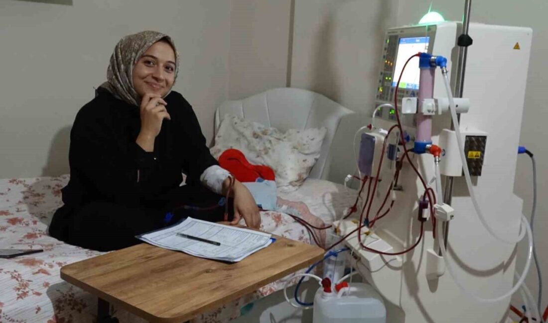 Rize'de 27 yaşındaki diyaliz hastası Edagül Genç, evde hemodiyaliz uygulamaya