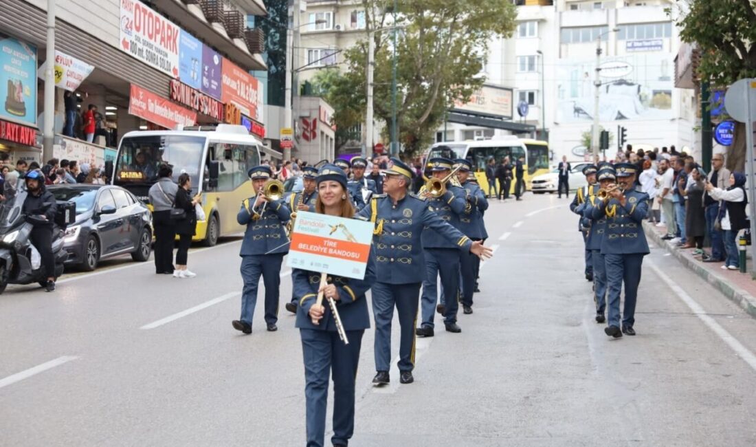 Bursa Büyükşehir Belediyesi, 4. Yeşil Bursa Uluslararası Bandolar Festivali'nde 20'den
