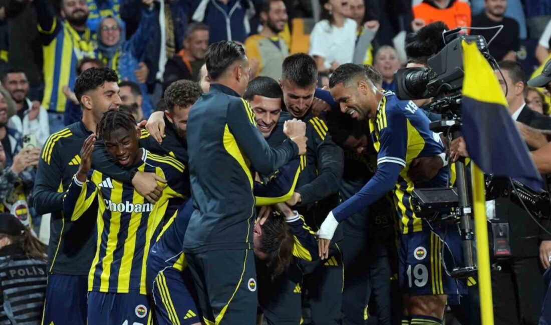Fenerbahçe, UEFA Avrupa Ligi'nde Nice'i 2-1 mağlup ederek sezonun ilk