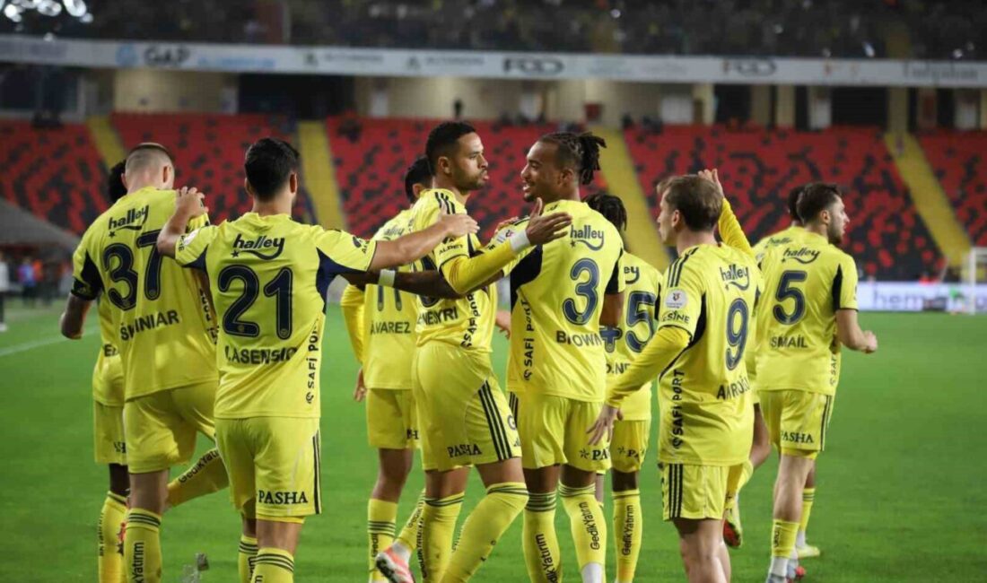 Fenerbahçe, Gaziantep FK’yı Deplasmanda 4-0 Yenerek Üst Üste 10. Galibiyetini Elde Etti Fenerbahçe, Trendyol Süper Lig’in 11. haftasında Gaziantep FK’yı 4-0 mağlup