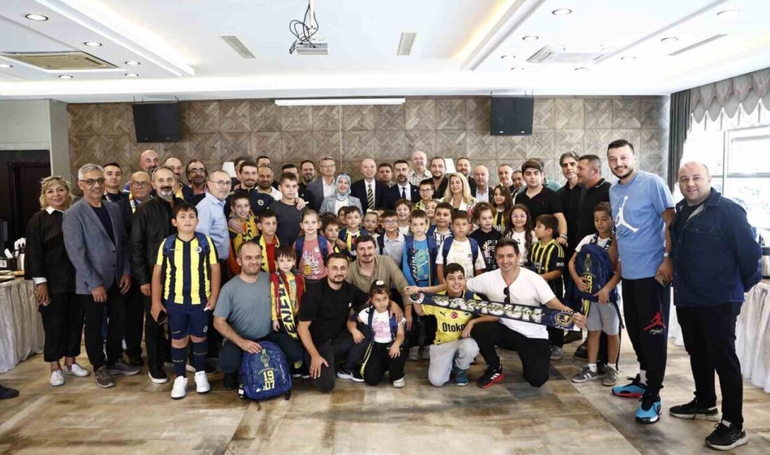 Fenerbahçe, "Her Deplasman Bir Okul" projesiyle futbol takımının her deplasmanında