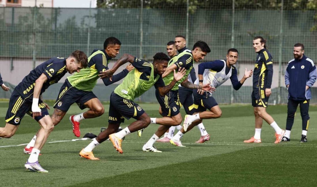 Fenerbahçe, yarın Samsunspor ile oynayacağı Trendyol Süper Lig maçı için