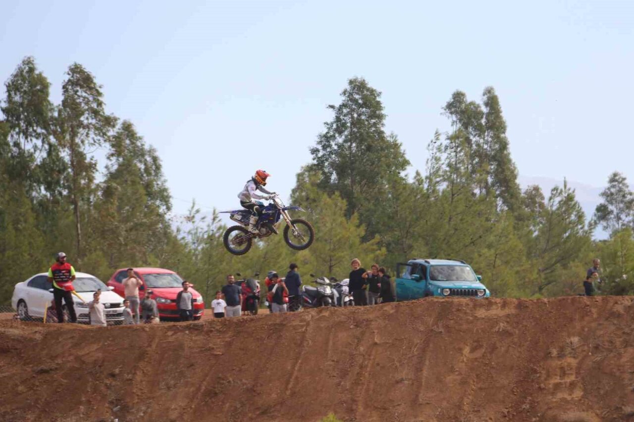 Fethiye, 7 yıl aradan sonra Türkiye Motokros Şampiyonası'nın 5. ayak