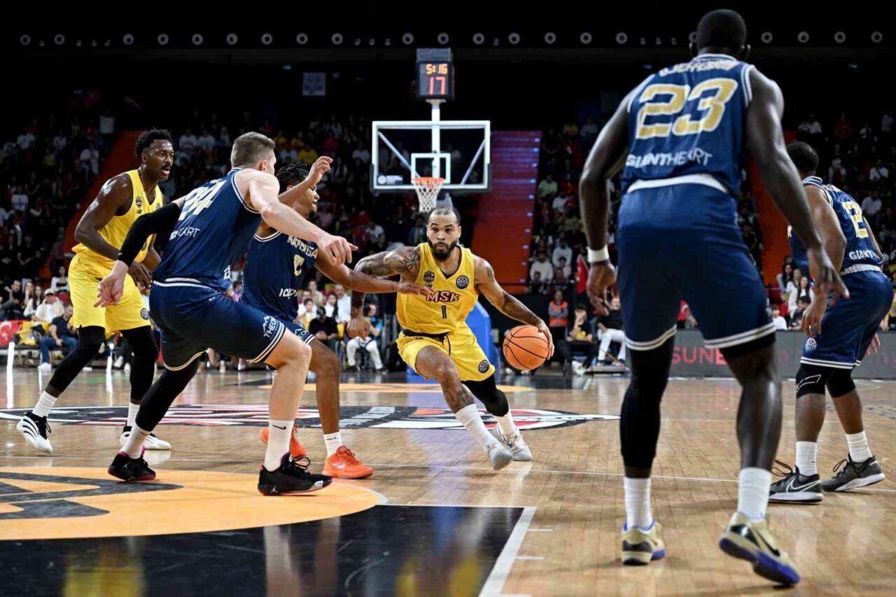 FIBA Şampiyonlar Ligi G Grubu'ndaki 3. hafta maçında Mersin Spor