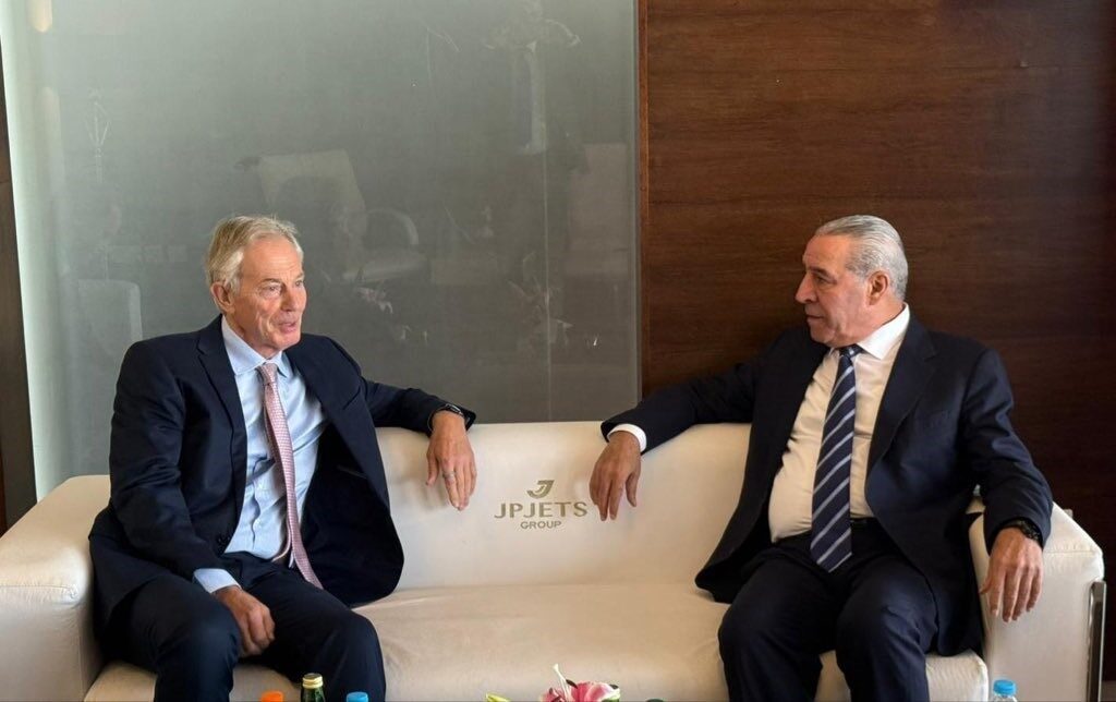 Filistin Devlet Başkanı Yardımcısı Hussein Al-Sheikh, Tony Blair ile görüştü.