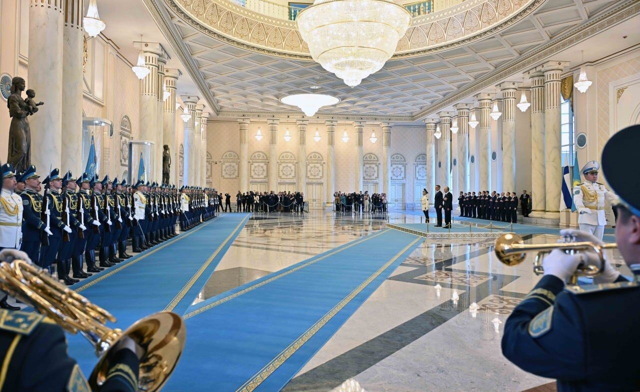 Finlandiya Cumhurbaşkanı Alexander Stubb, Kazakistan’da Kasım Cömert Tokayev ile görüştü.