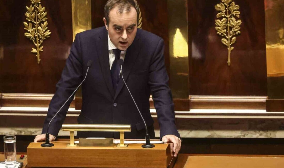 Fransa Başbakanı Sebastien Lecornu, emeklilik reformunu 2028'e kadar askıya alacaklarını