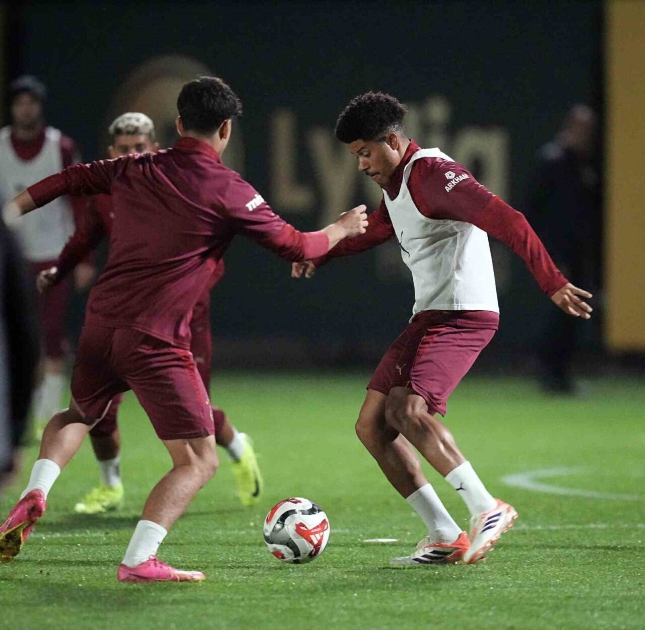 Galatasaray, Trendyol Süper Lig'de RAMS Başakşehir ile karşılaşacağı maçın hazırlıklarına