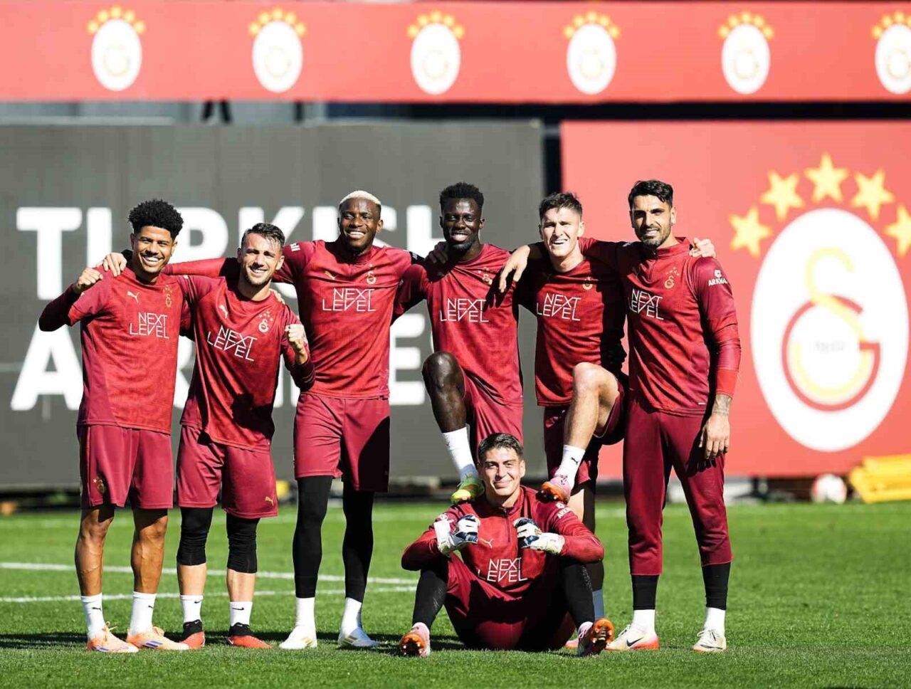 Galatasaray, Trabzonspor ile oynayacağı maç için bugünkü antrenmanına Kemerburgaz Metin