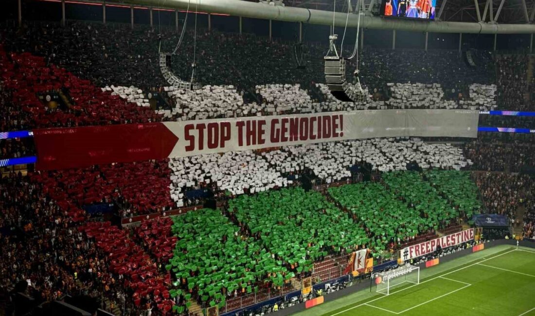 Galatasaray taraftarları, Bodo/Glimt ile oynanan UEFA Şampiyonlar Ligi maçında, Filistin'e