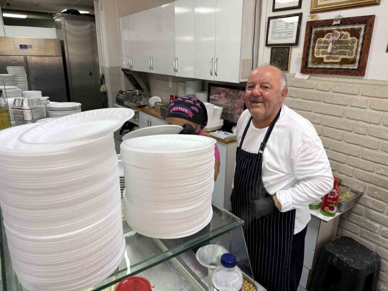 Haluk Coşar, Avcılar’da 16 yıldır faaliyet gösteren "Pilavcı Haluk Baba"