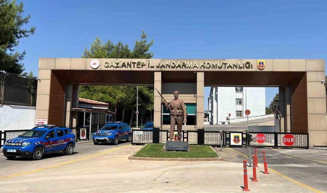 Gaziantep'te jandarma tarafından gerçekleştirilen operasyonlarla son bir ayda 1,771 aranan
