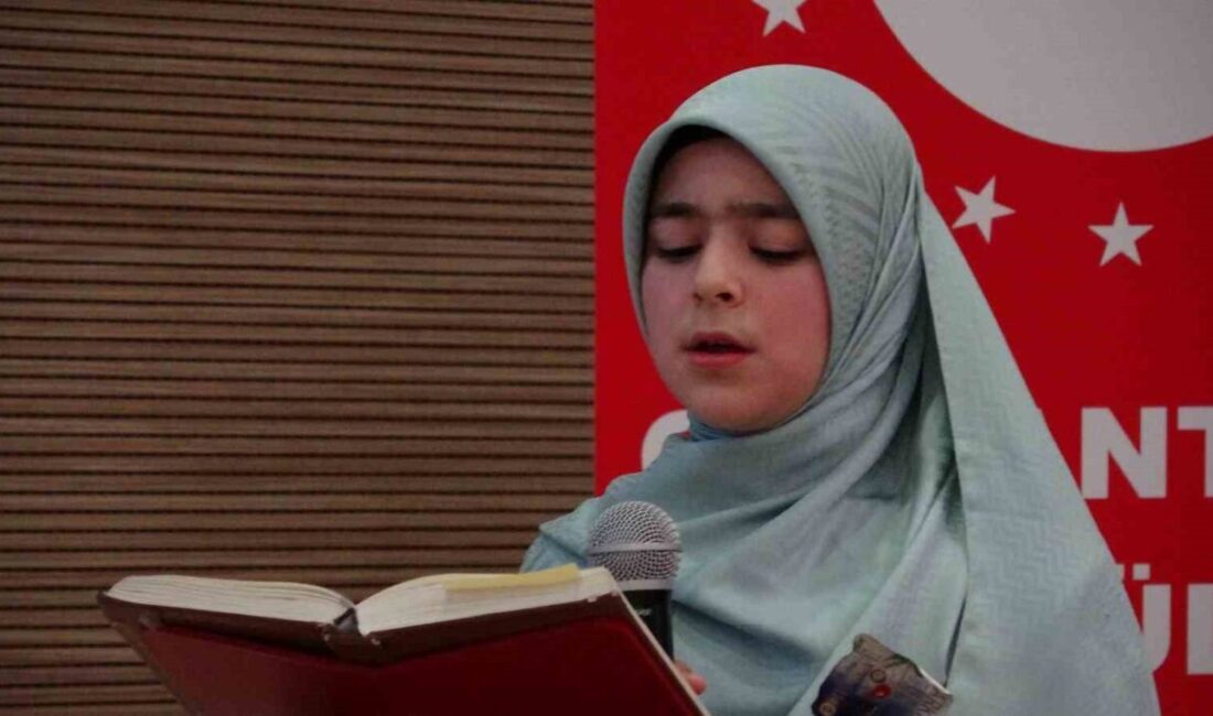 Diyanet İşleri Başkanlığı'nın düzenlediği "Kur’an-ı Kerim’i Yüzünden Güzel Okuma Yarışması"