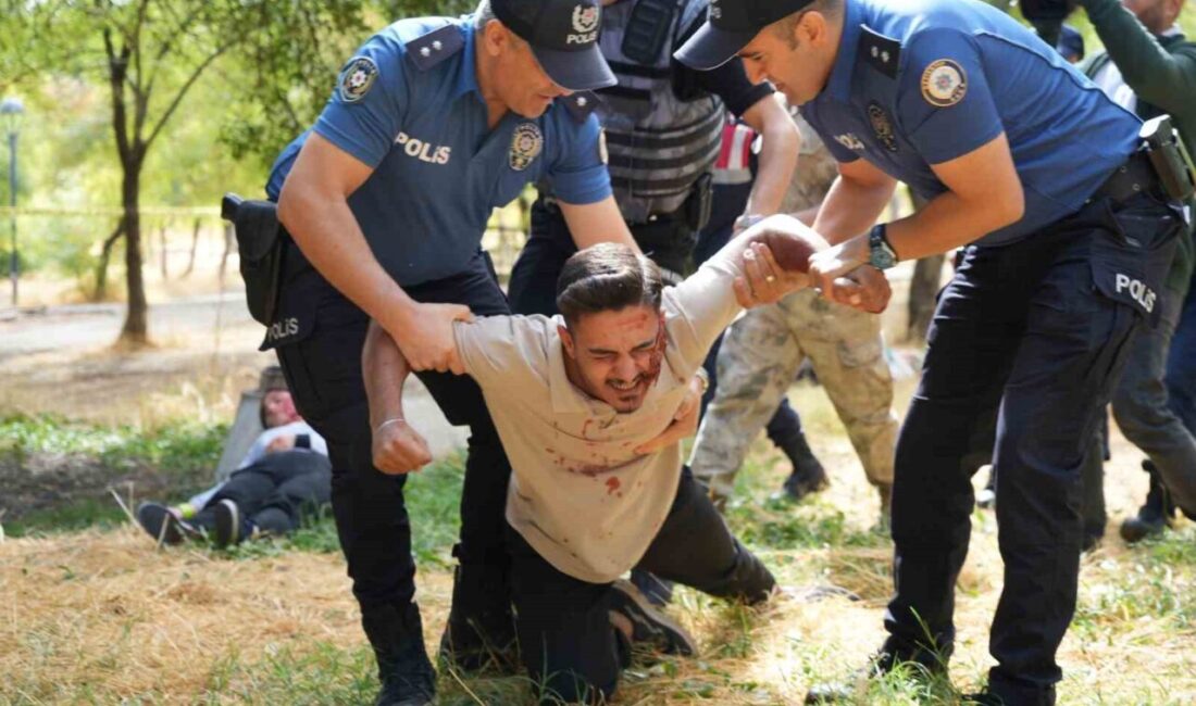 Gaziantep'te gerçekleşen UMKE tatbikatı, gerçek bir terör saldırısını andıran senaryosu