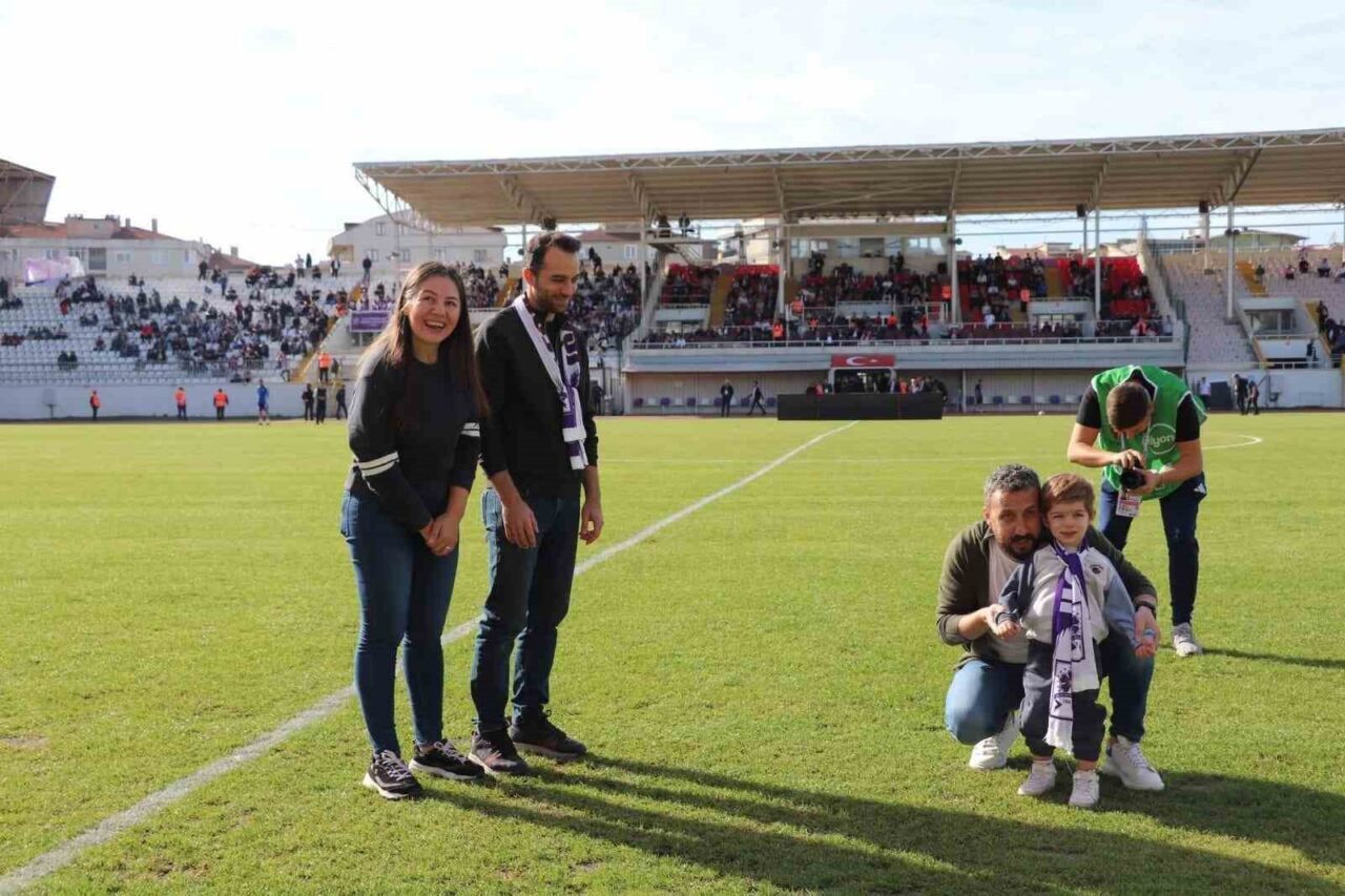 TFF 2. Lig ekibi Gebzespor, Menemen FK ile oynadığı maçın