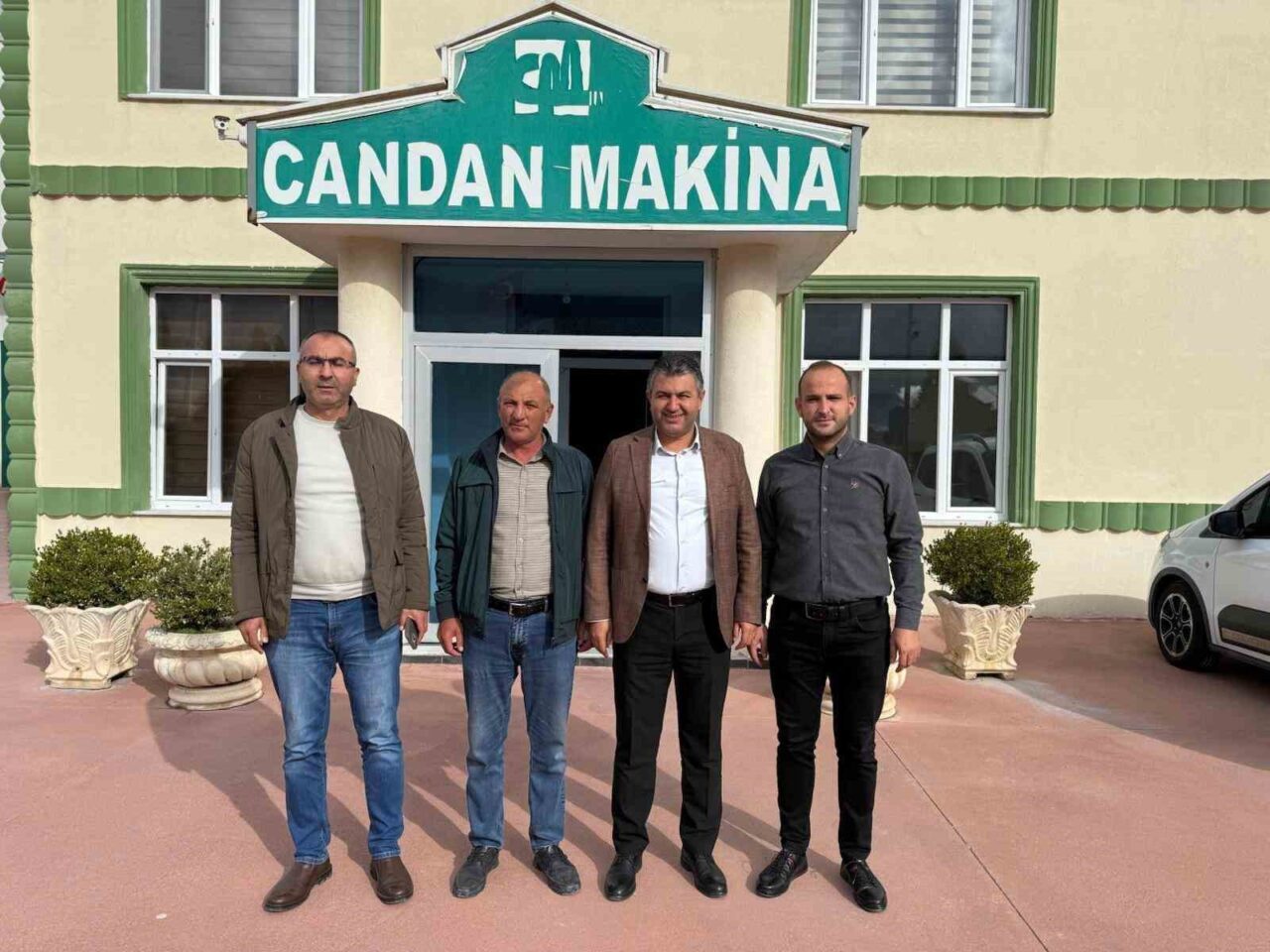 Gediz Belediye Başkanı Necdet Akel ve Gediz TSO Başkanı Vedat