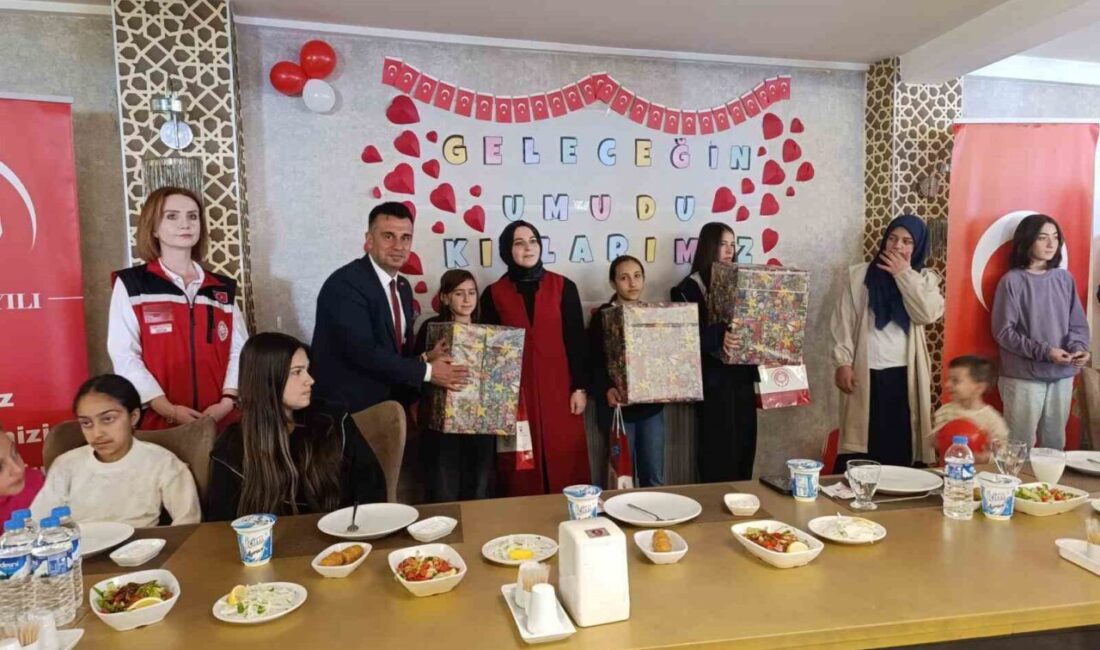 Erzurum'da "Geleceğin Umudu Kızlarımız" etkinliği, Aile ve Sosyal Hizmetler İl