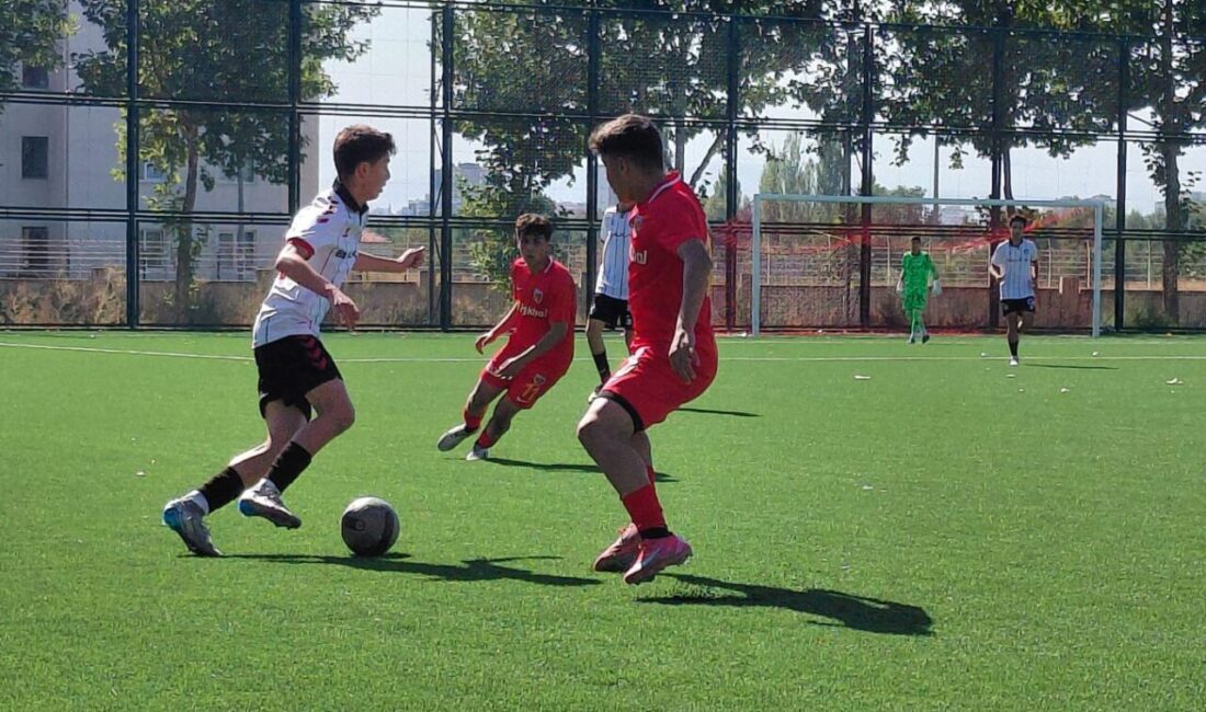 Gelişim Ligi U-16 8. Grup'ta Kayserispor, Çorum FK ile karşılaştı