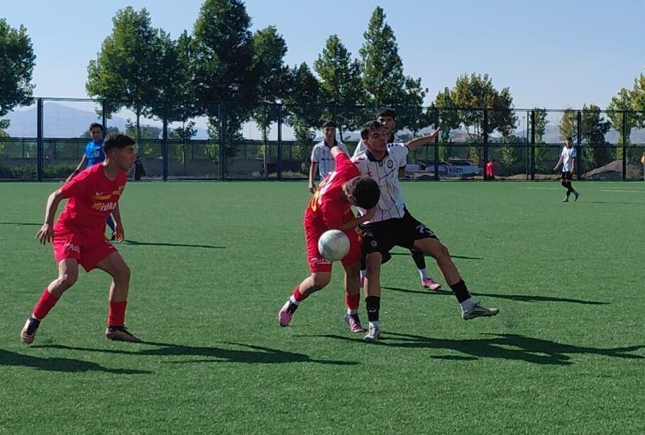 Kayserispor, Gelişim Ligi U-17 Kategorisi 8. Grup'taki 4. hafta maçında