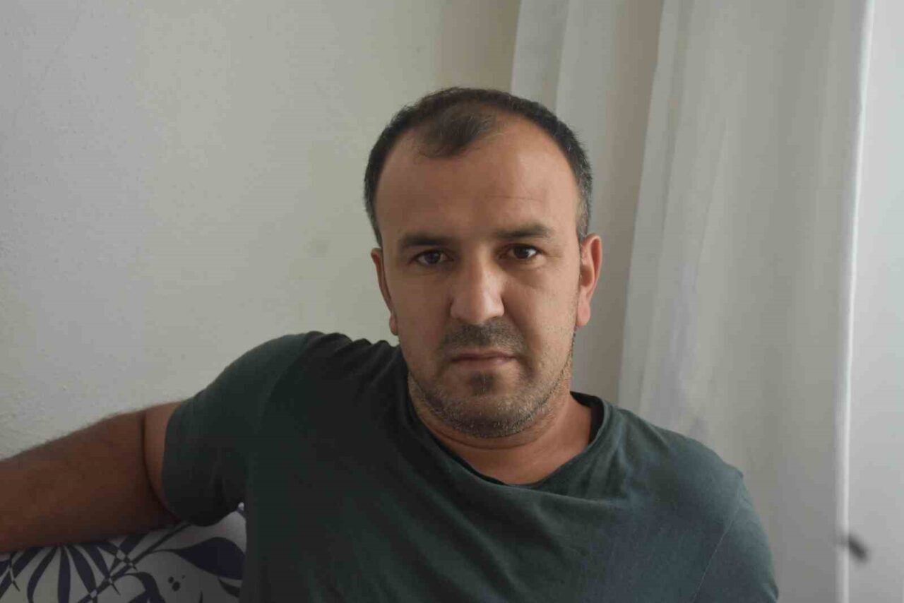 Sakarya'nın Hendek ilçesinde, 14 Ekim'de Ecevit Korkmaz, kestane toplarken ayı