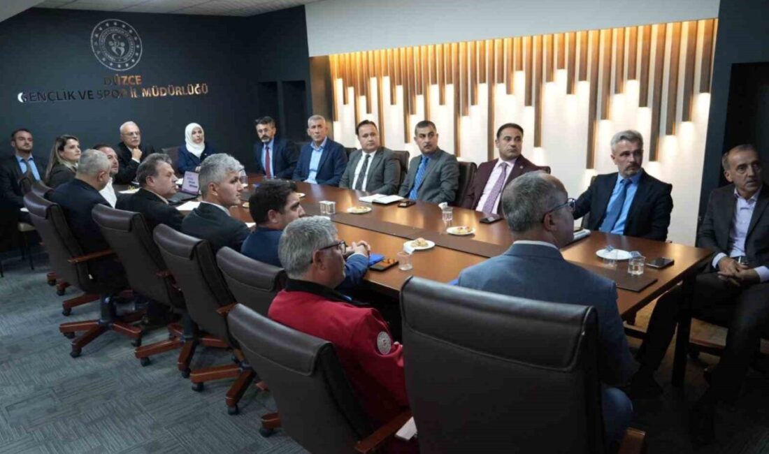 Düzce’de Gençlik ve Spor ile Milli Eğitim Müdürlükleri Ortak Projeleri Görüşmek Üzere Bir Araya Geldi Düzce Gençlik ve Spor İl Müdürlüğü ve Milli Eğitim Müdürlüğü,
