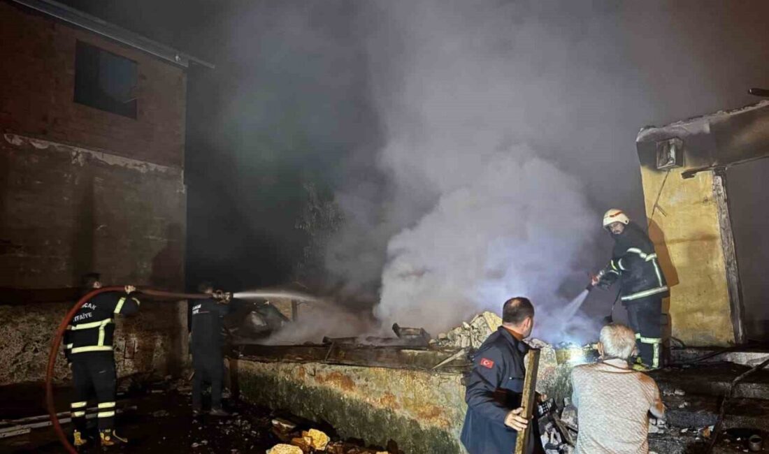 Piraziz’de Eski Usul Mısır Fırını Yangın Çıkardı, Bir Ev ve Serender Kullanılamaz Hale Geldi Giresun’un Piraziz ilçesinde eski bir mısır fırınından kaynaklanan yangında bir