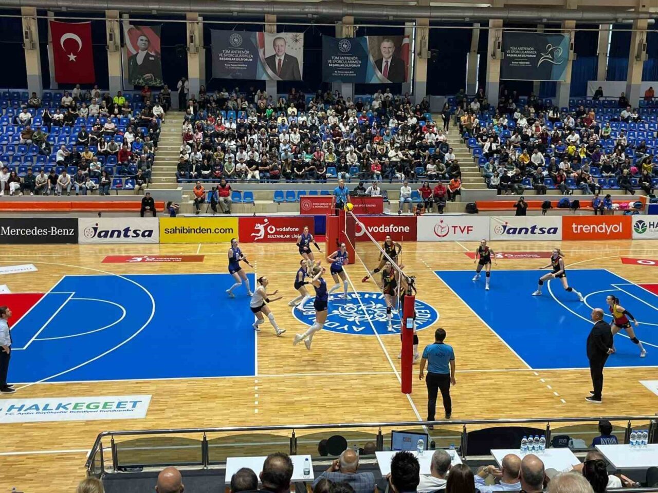 Vodafone Sultanlar Ligi'nin 2. haftasında Aydın Büyükşehir Belediyespor, Mimar Sinan