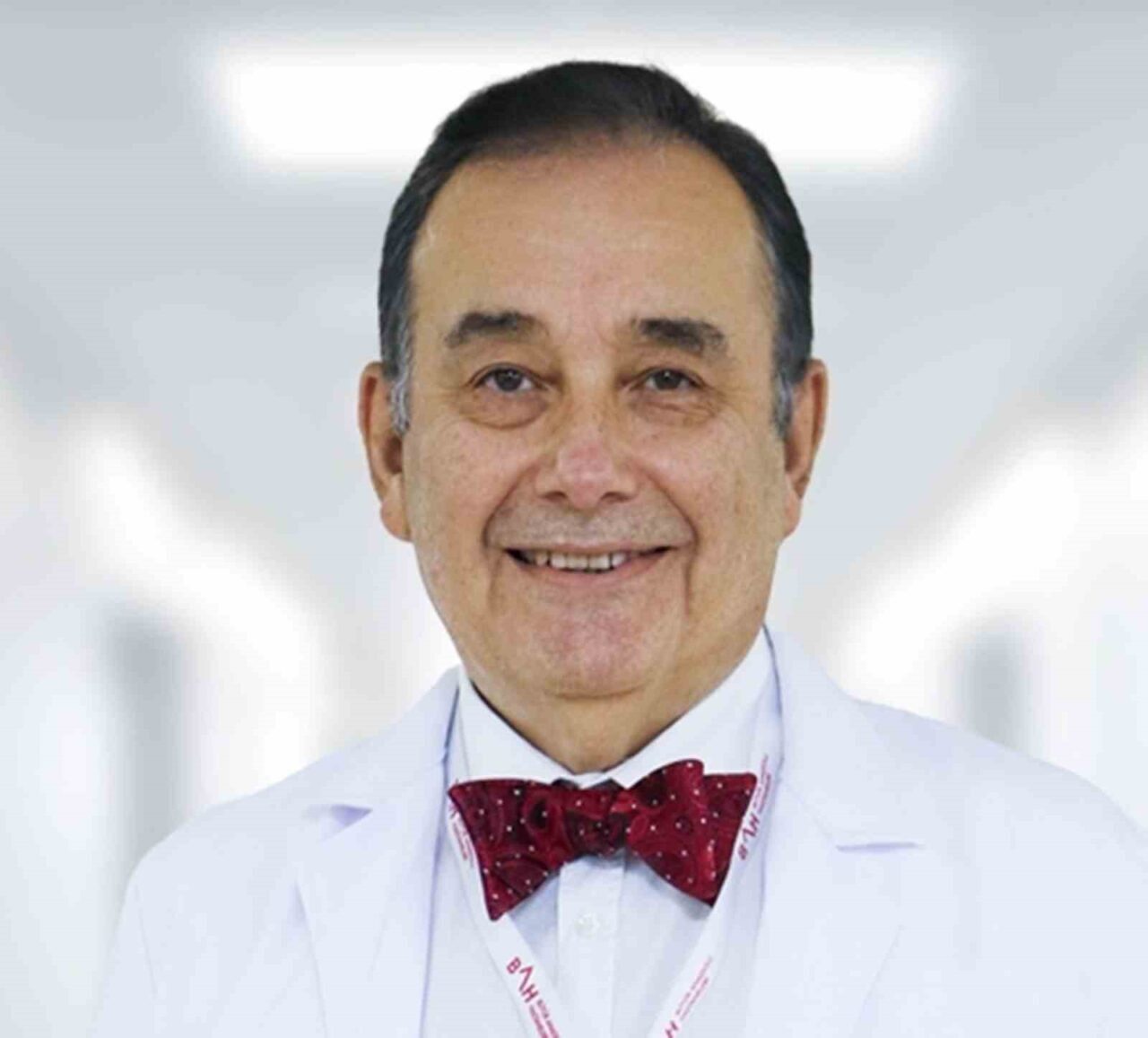 Büyük Anadolu Samsun Hastanesi'nden Enfeksiyon Hastalıkları Uzmanı Dr. Teoman Kaynar,