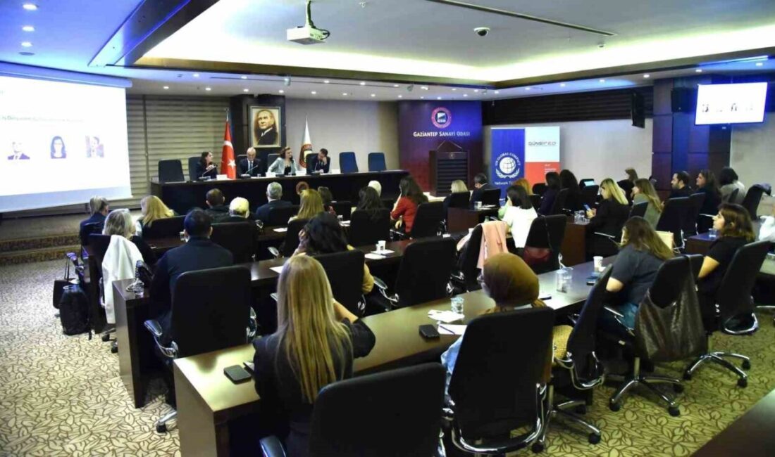 Gaziantep'te düzenlenen "Dönüşümün Gücü: İş Dünyasının Sürdürülebilirlik Yolculuğu" buluşmasında, sürdürülebilirlik