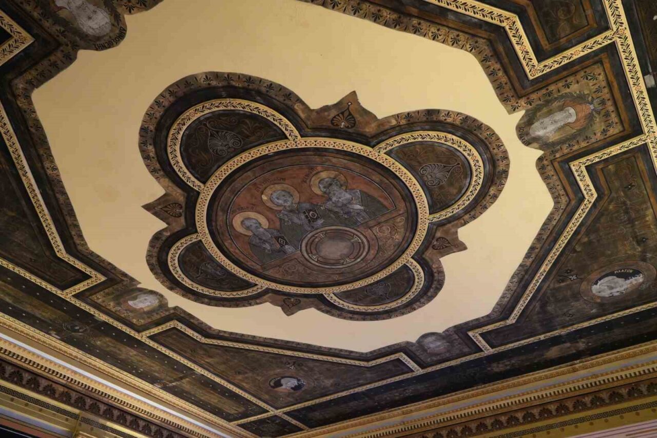 İstanbul İl Milli Eğitim Müdürü Murat Mücahit Yentür, 571 yıllık