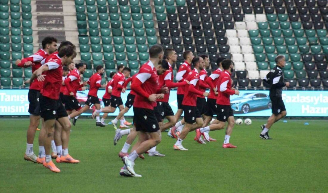 Gürcistan, Türkiye ile Oynayacağı Maç Öncesi Kocaeli Stadyumu’nda Son Antrenmanını Gerçekleştirdi Gürcistan, 2026 FIFA Dünya Kupası elemeleri için Kocaeli Stadyumu'nda A